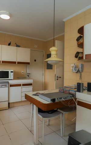 Apartamento à venda com 104m², 2 quartos e 1 vaga Apartamento à venda com 104m², 2 quartos e 1 vagaCozinha