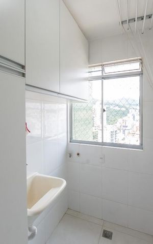 Apartamento à venda com 60m², 2 quartos e 2 vagasÁrea de Serviço