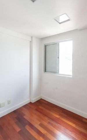 Apartamento à venda com 60m², 2 quartos e 2 vagasQuarto 1