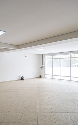 Casa de condomínio à venda com 900m², 5 quartos e sem vaga Casa de condomínio à venda com 900m², 5 quartos e sem vagaGaragem