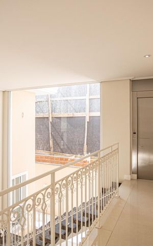 Casa de condomínio à venda com 900m², 5 quartos e sem vaga