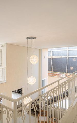 Casa de condomínio à venda com 900m², 5 quartos e sem vaga