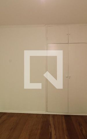 Casa à venda com 215m², 4 quartos e 1 vagaQuarto 1