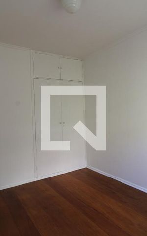 Casa à venda com 215m², 4 quartos e 1 vagaQuarto 2