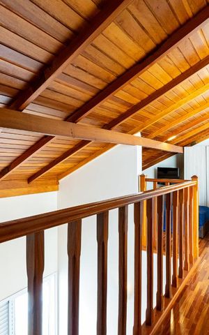 Casa à venda com 190m², 4 quartos e 2 vagasSótão