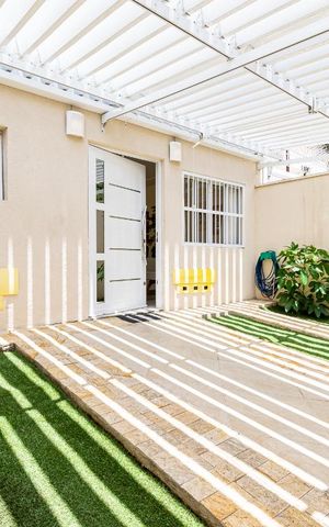 Casa à venda com 190m², 4 quartos e 2 vagasGaragem