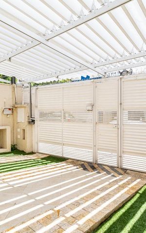 Casa à venda com 190m², 4 quartos e 2 vagasGaragem