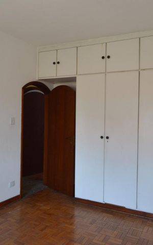 Casa à venda com 193m², 3 quartos e 3 vagasQuarto 2