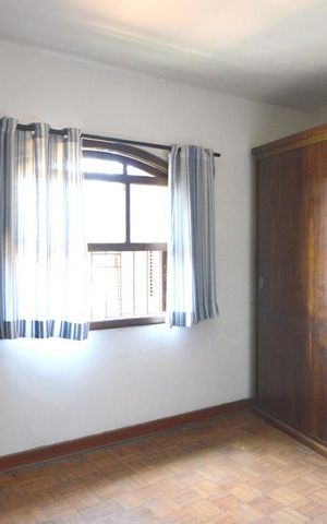 Casa à venda com 193m², 3 quartos e 3 vagasQuarto 3