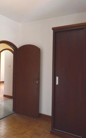 Casa à venda com 193m², 3 quartos e 3 vagasQuarto 3