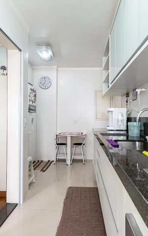 Apartamento à venda com 136m², 4 quartos e 2 vagasCozinha