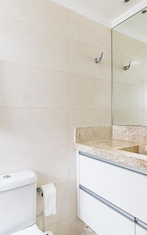 Apartamento à venda com 136m², 4 quartos e 2 vagasBanheiro da Suíte