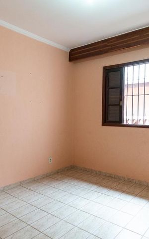 Casa para alugar com 125m², 2 quartos e 2 vagasQuarto 1