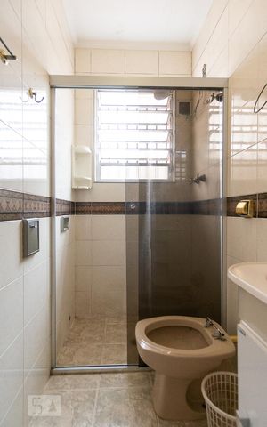 Casa para alugar com 125m², 2 quartos e 2 vagasBanheiro