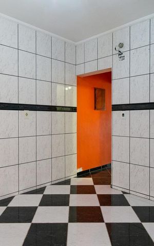 Casa para alugar com 125m², 2 quartos e 2 vagasCozinha