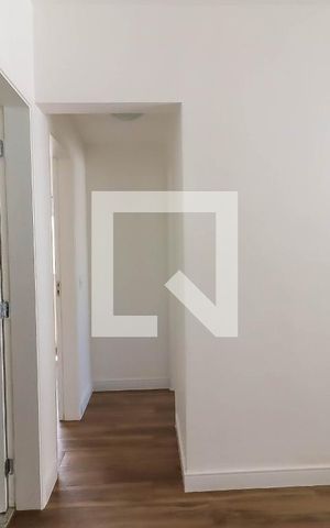 Apartamento para alugar com 80m², 2 quartos e 2 vagas Apartamento para alugar com 80m², 2 quartos e 2 vagasCorredor