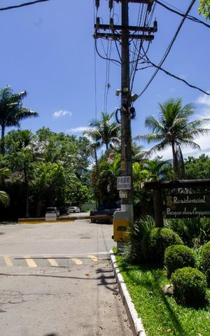 Casa de condomínio à venda com 1000m², 3 quartos e 2 vagas Casa de condomínio à venda com 1000m², 3 quartos e 2 vagasFachada do Condomínio