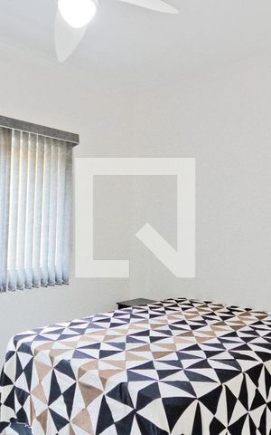 Casa à venda com 600m², 5 quartos e 4 vagas Casa à venda com 600m², 5 quartos e 4 vagasQuarto 1