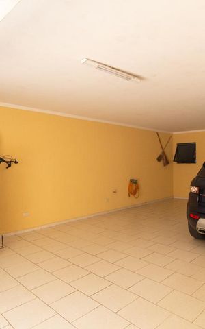 Casa para alugar com 292m², 4 quartos e 3 vagas Casa para alugar com 292m², 4 quartos e 3 vagasGaragem
