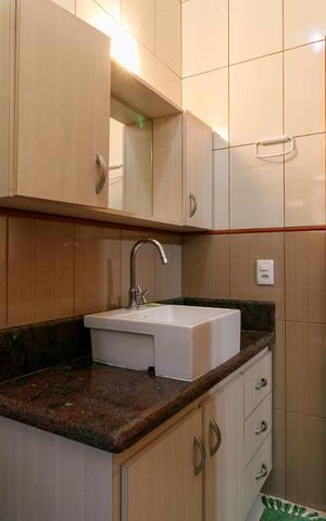 Casa para alugar com 250m², 4 quartos e 3 vagas Casa para alugar com 250m², 4 quartos e 3 vagasBanheiro 1