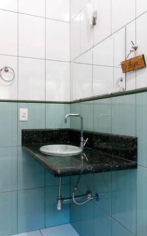 Casa para alugar com 250m², 4 quartos e 3 vagas Casa para alugar com 250m², 4 quartos e 3 vagasBanheiro 2