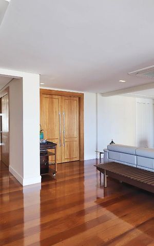 Apartamento à venda com 227m², 3 quartos e 4 vagasSala