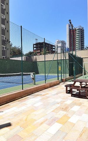 Apartamento à venda com 227m², 3 quartos e 4 vagasQuadra
