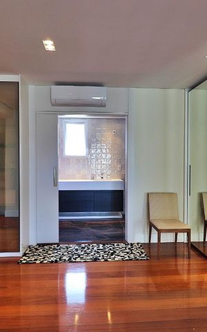 Apartamento à venda com 227m², 3 quartos e 4 vagasSuíte 1