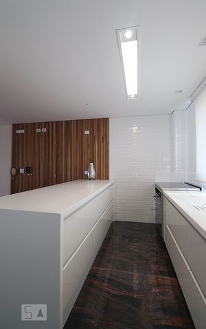 Apartamento à venda com 227m², 3 quartos e 4 vagasCozinha