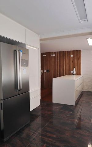 Apartamento à venda com 227m², 3 quartos e 4 vagasÁrea de Serviço