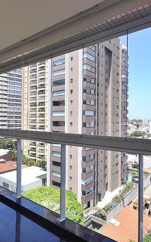 Apartamento à venda com 227m², 3 quartos e 4 vagasVaranda da Suíte 2