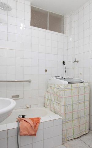 Apartamento à venda com 57m², 2 quartos e sem vagaBanheiro