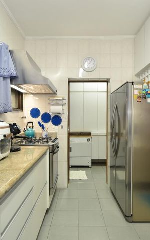 Apartamento à venda com 132m², 4 quartos e 3 vagasCozinha