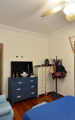Apartamento à venda com 132m², 4 quartos e 3 vagasSuíte