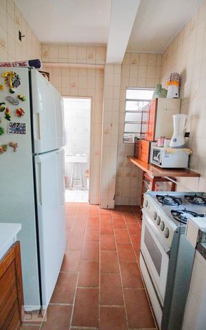Casa à venda com 150m², 3 quartos e 3 vagascozinha