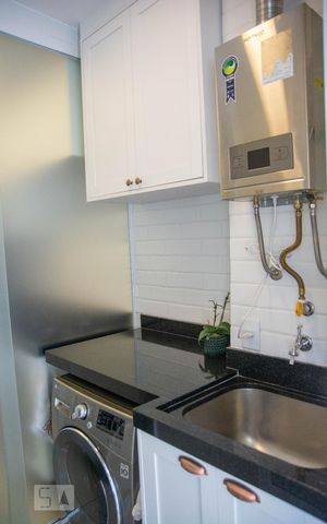 Apartamento à venda com 72m², 2 quartos e 2 vagas Apartamento à venda com 72m², 2 quartos e 2 vagasÁrea de Serviço