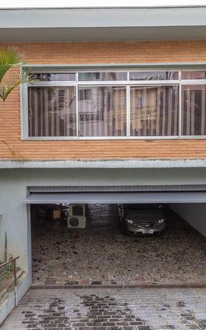 Casa à venda com 500m², 3 quartos e NaN vagas Casa à venda com 500m², 3 quartos e NaN vagasGaragem