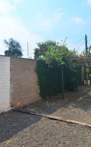 Casa à venda com 119m², 3 quartos e 3 vagasPátio