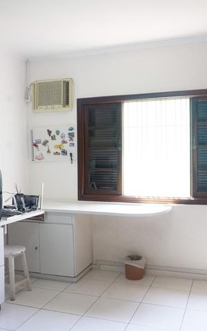 Casa à venda com 154m², 3 quartos e 4 vagasQuarto 2