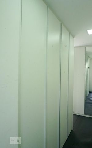 Casa à venda com 154m², 3 quartos e 4 vagasCloset do Quarto 1