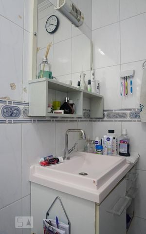 Casa à venda com 154m², 3 quartos e 4 vagasBanheiro da Suíte