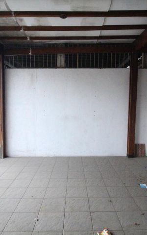 Casa à venda com 104m², 3 quartos e 2 vagasgaragem