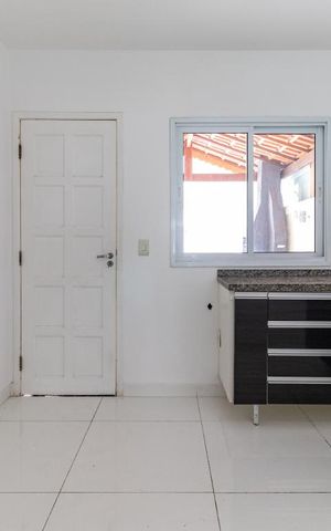 Casa para alugar com 95m², 3 quartos e 2 vagas Casa para alugar com 95m², 3 quartos e 2 vagasCozinha
