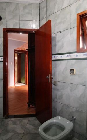 Casa à venda com 118m², 7 quartos e sem vagaBanheiro do Quarto 7