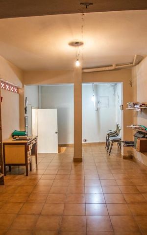 Casa à venda com 360m², 4 quartos e 3 vagasDepóstiro