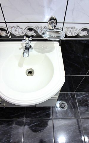 Casa à venda com 200m², 3 quartos e 1 vagaBanheiro do Quarto 2 - Suíte