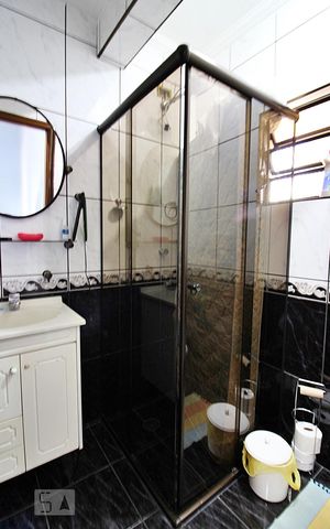 Casa à venda com 200m², 3 quartos e 1 vagaBanheiro do Quarto 3 - Suíte