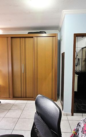 Casa à venda com 200m², 3 quartos e 1 vagaQuarto 3 - Suíte