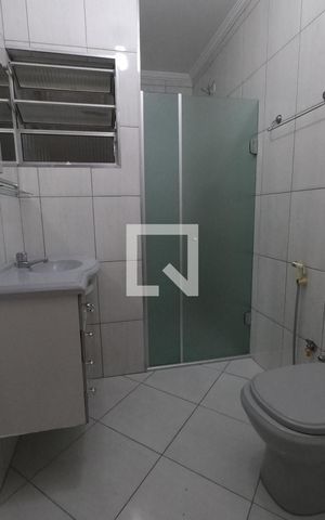 Casa à venda com 129m², 3 quartos e 2 vagasBanheiro