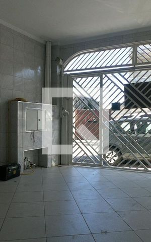 Casa à venda com 129m², 3 quartos e 2 vagasGaragem